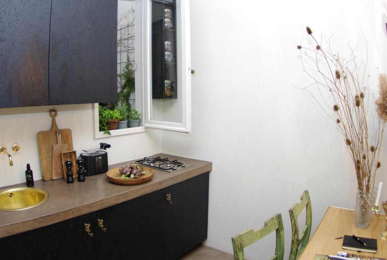 Appartamento Centro Città quartiere Oltrarno con una camera da letto Florença Exterior foto