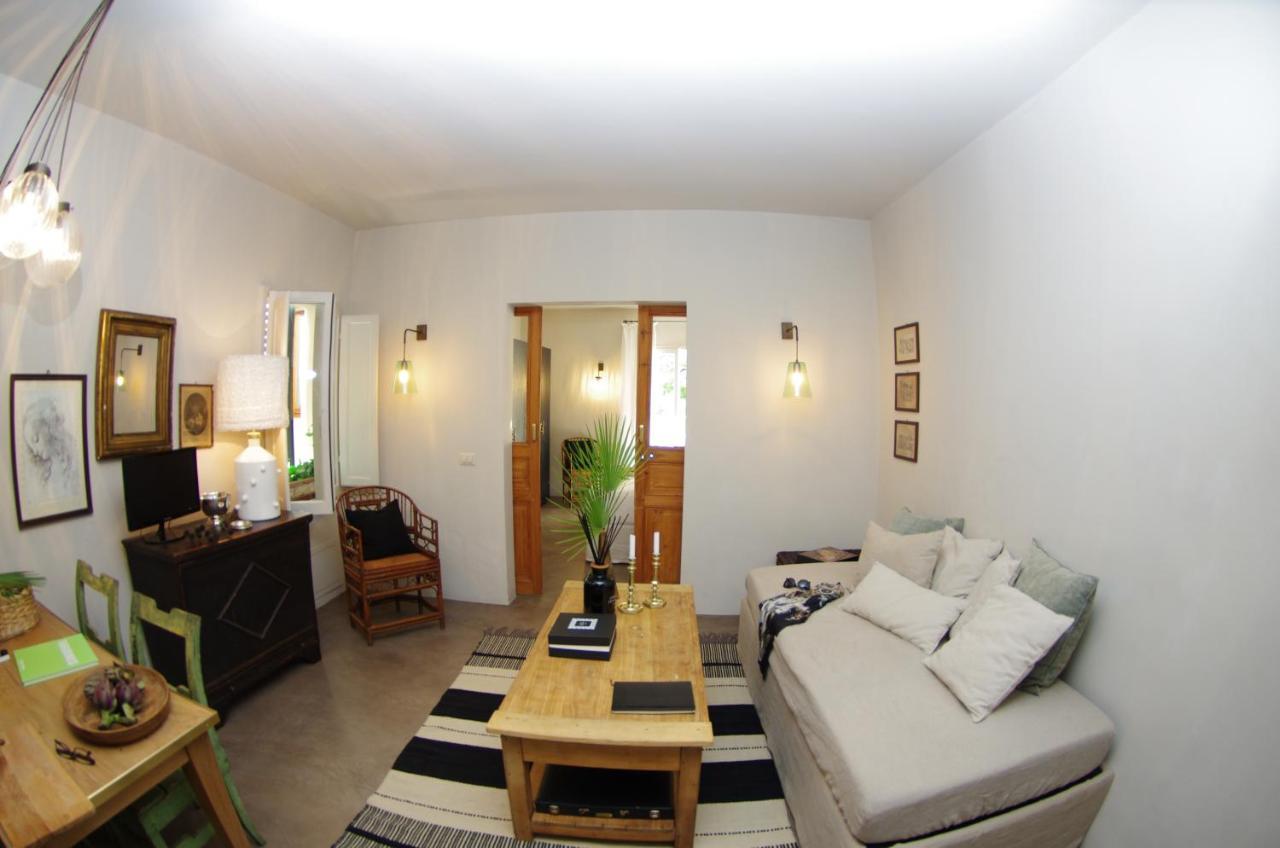 Appartamento Centro Città quartiere Oltrarno con una camera da letto Florença Exterior foto